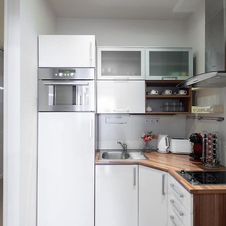 10 Min City Centre 5 People Apartment, Free Coffee Prag Eksteriør billede