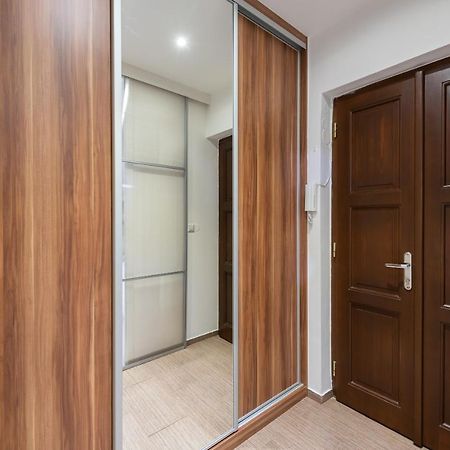 10 Min City Centre 5 People Apartment, Free Coffee Prag Eksteriør billede